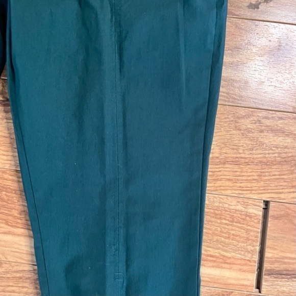 H&m Green Viscose Blend Leggings With Elasticized Waistband Size 8 NWT - Picture 3 of 7